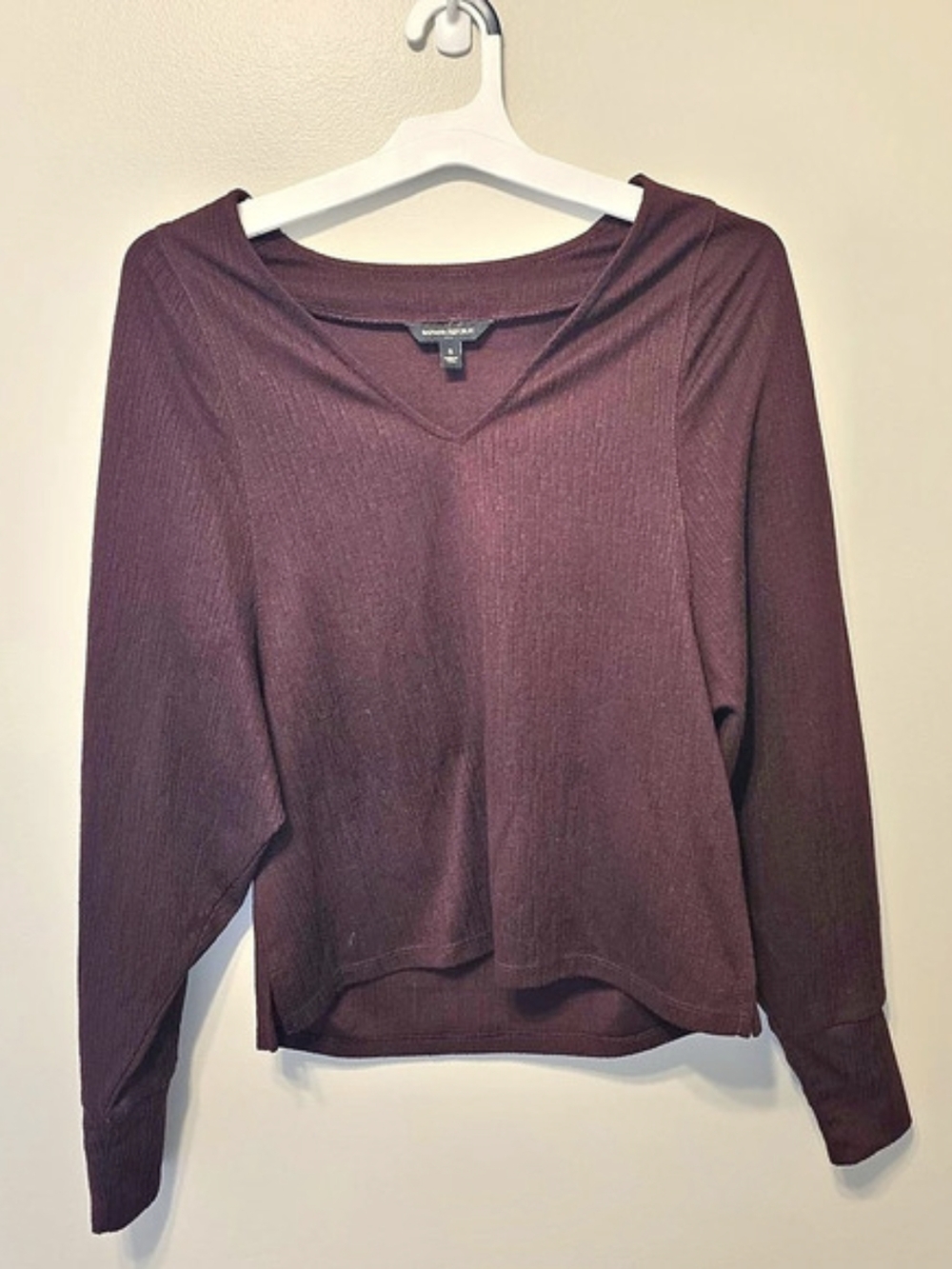 Banana Republic Long Sleeve Top in Purple Size Small Like New